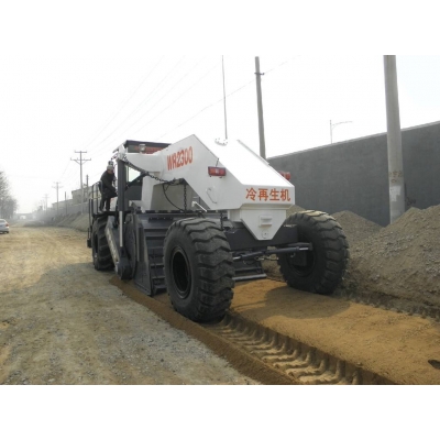 济南冷再生机租赁，济南灰土拌合机租赁